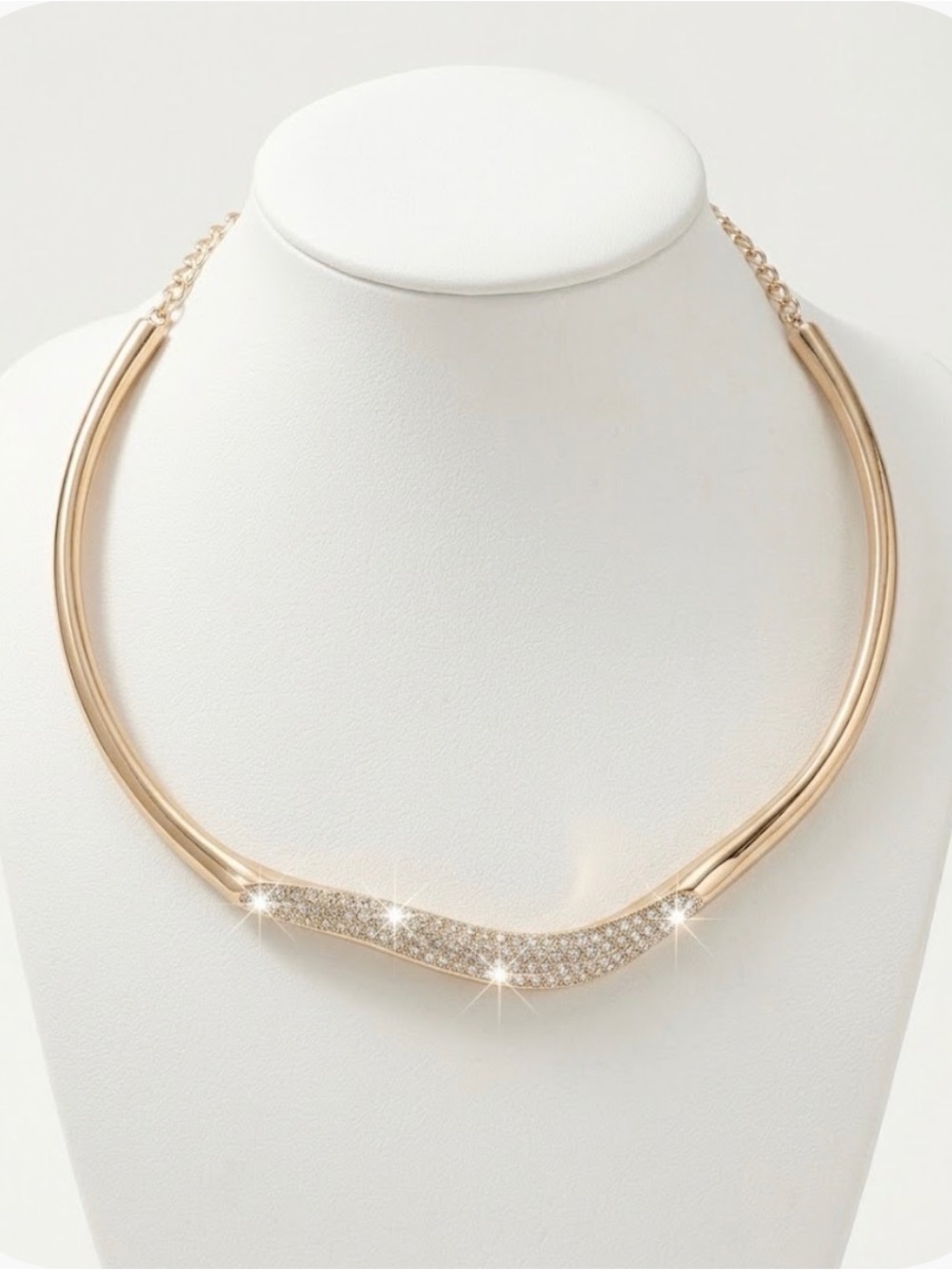 NWT βοΈπβοΈ PIPER K Gold Toned Collar Glass Stones Pave Collar Necklace